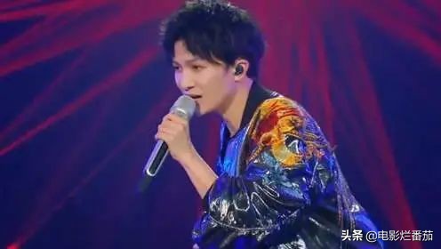 高晓松等待了半个世纪，就是为了周深的出现