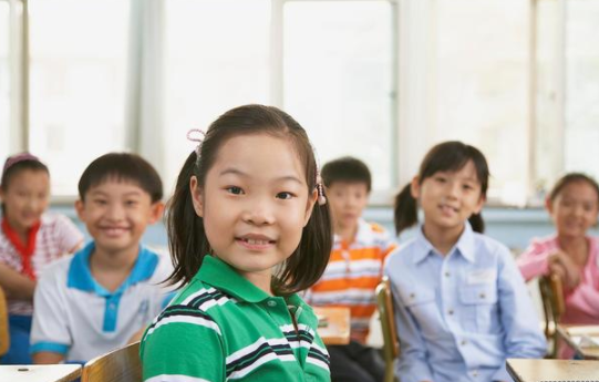 暑期补课班取消后，家教成为新的补课形式？教育部的回答来了