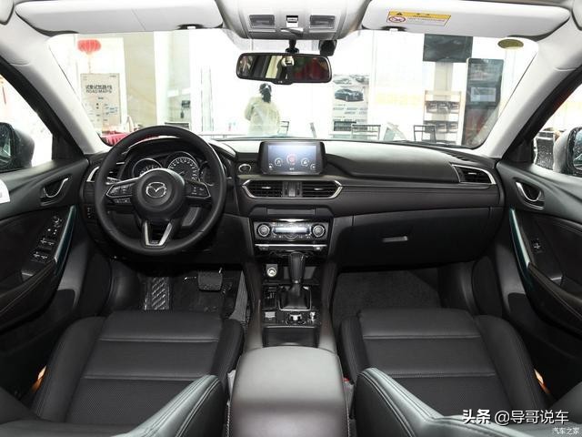  马自达6来袭 近4.9米车身 油耗5.6L 雅阁 凯美瑞危险了