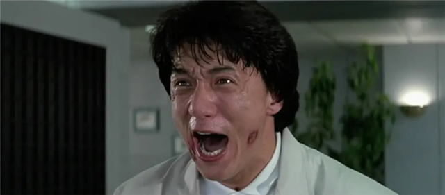 警察故事2朱滔(1988年，成龙开拍《警察故事2》，张曼玉为此受伤缝了十几针)