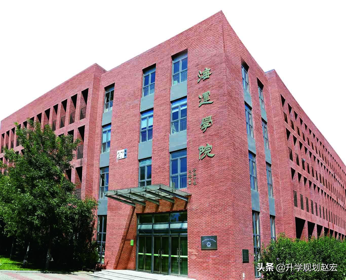 天津理工大学2019年最高617分，与最低差111分，附近三年专业分数