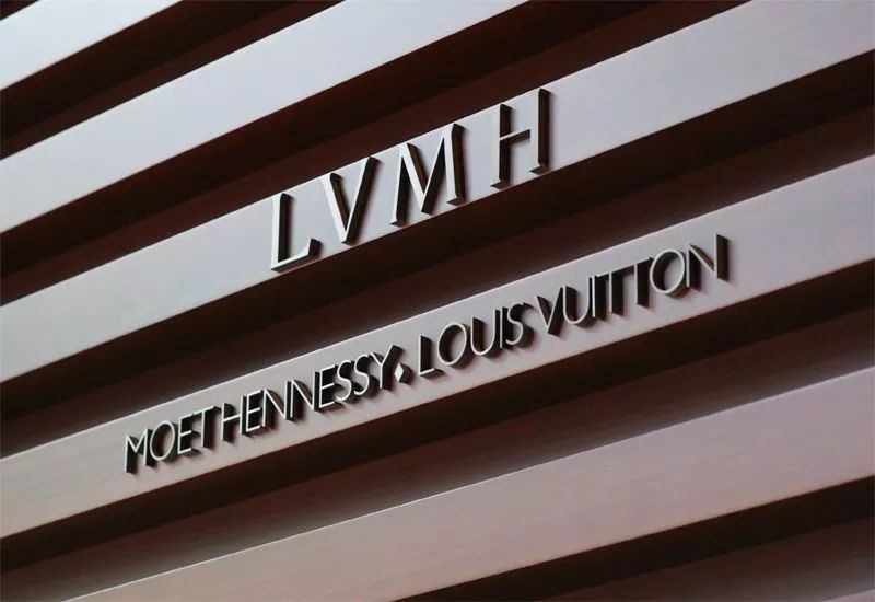 一周时尚：乐蜂网停止运营！富贵鸟、Forever 21或将破产？