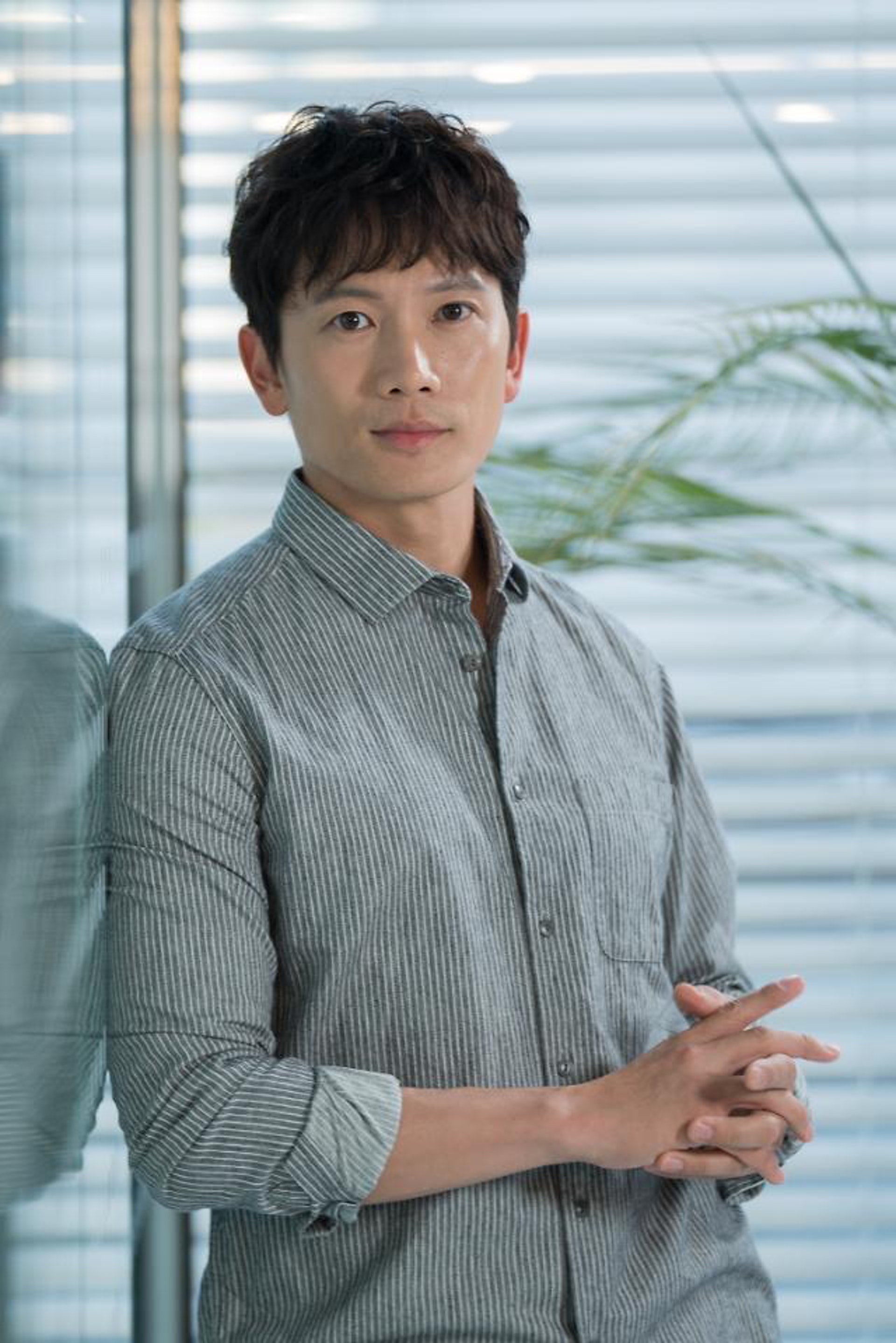 现年44岁的池晟,除了是实力派演员之外,亦是著名的痴情好老公.