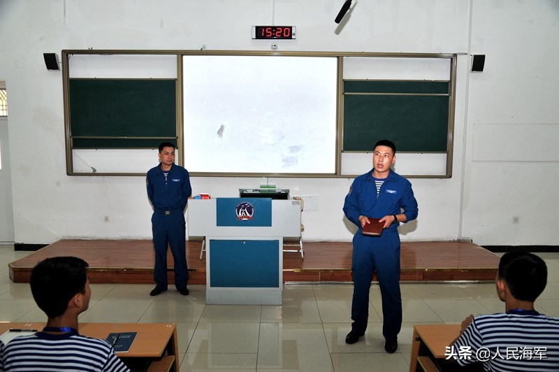 全国14所青少年航校，看海军如何对雏鹰进行超前定向培养