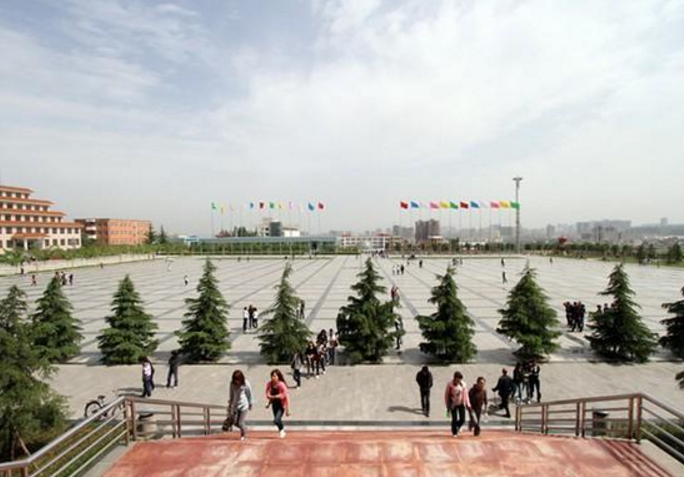 高校扎堆进行“更名”，2021届考生要注意，适合400分左右考生