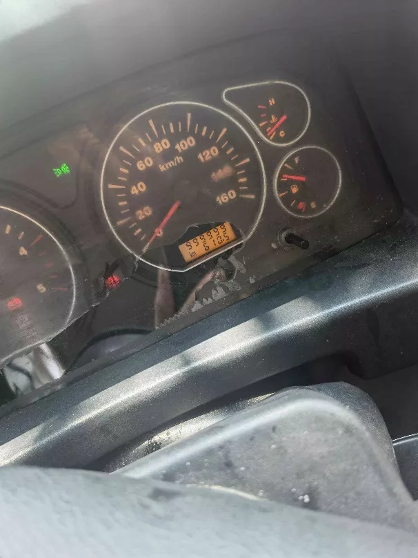 卡友说王师傅这台帅铃里程表停在了999999