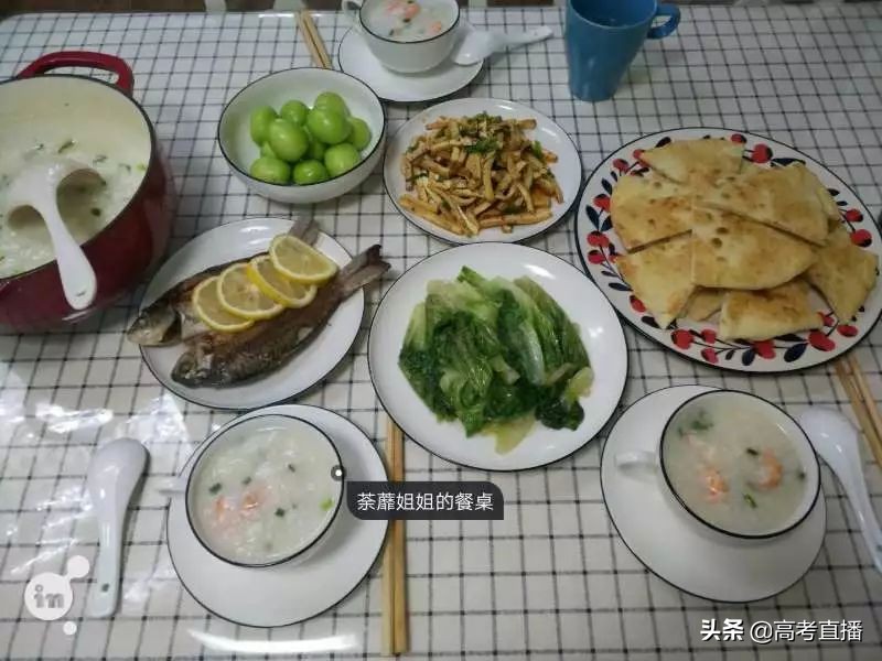 张文宏紧急提醒: 孩子早上不许喝粥, 只能吃鸡蛋/牛奶