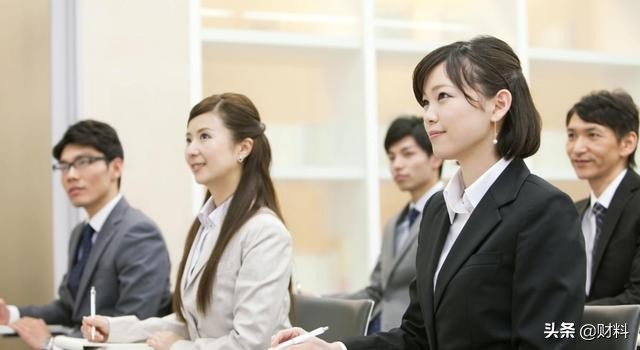 未来5年，在外打工的70、80、90后，将各自面临2大难题，早做准备