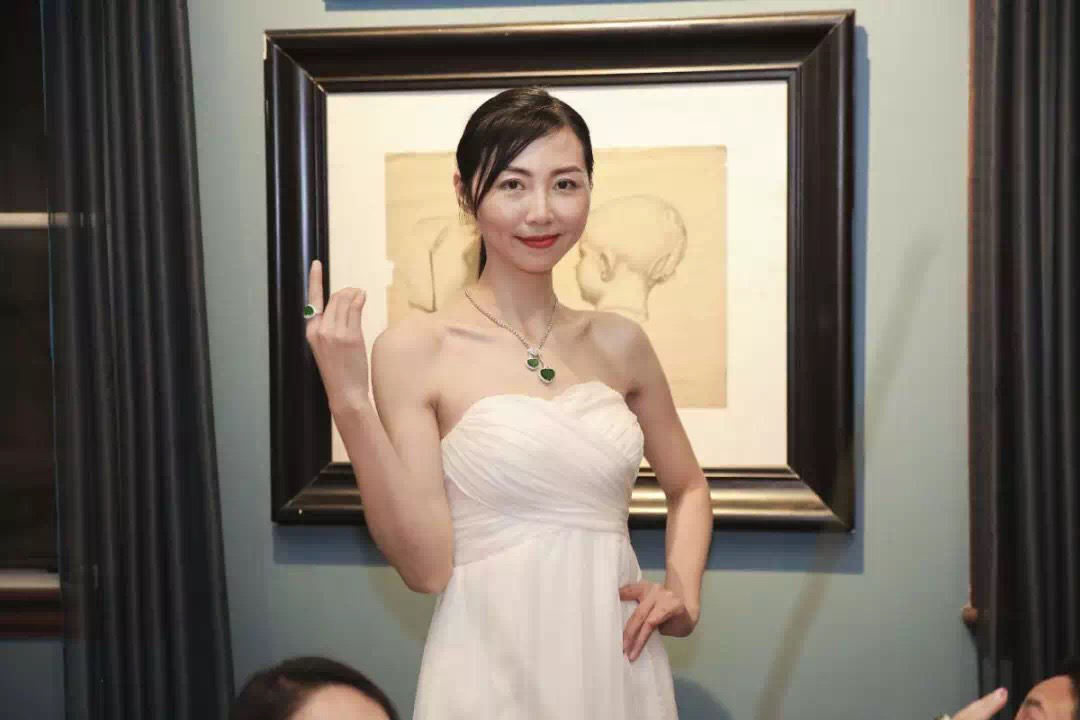 禧翠珠宝倾情打造桃花盛宴 悉数千年翡翠文化(翡翠用什么清洗比较亮)