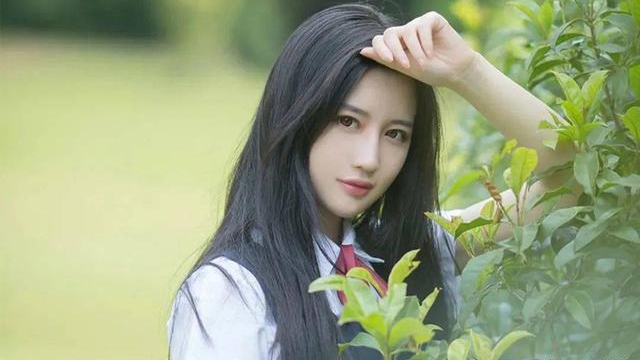 让男人离不开你的方法：哄他