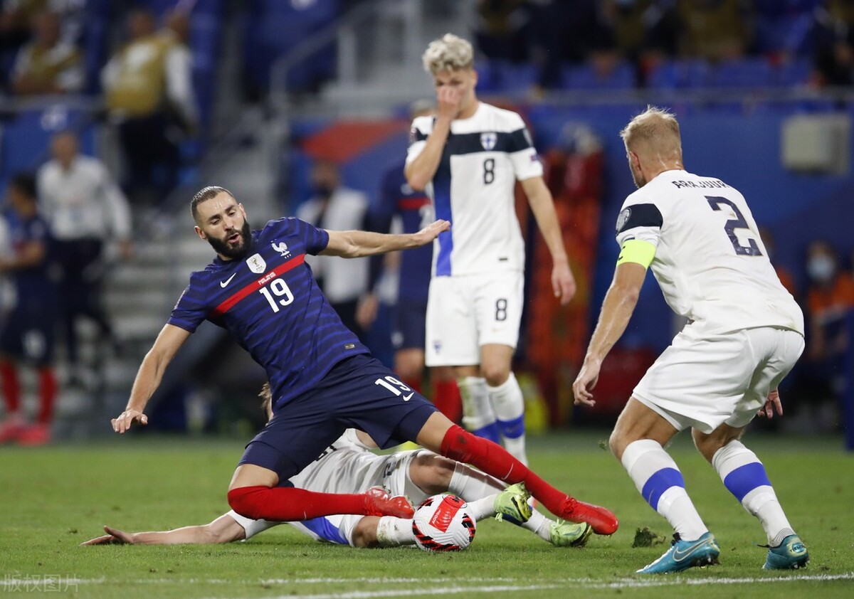 欧洲杯葡萄牙vs荷兰（世预赛-德佩戴帽荷兰6-1复仇土耳其 格列兹曼双响法国2-0 葡萄牙3-0）