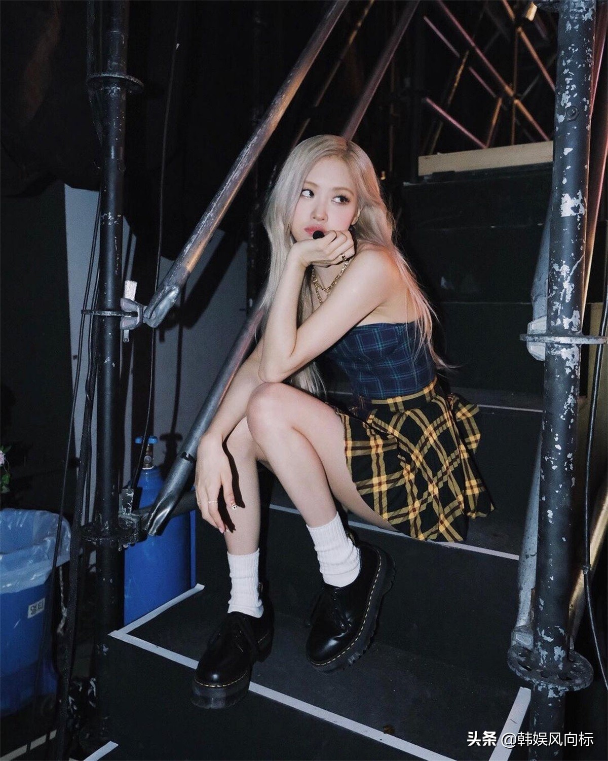 粉墨的受教育程度如何,仅一人高中毕业?rosé:想回到高中