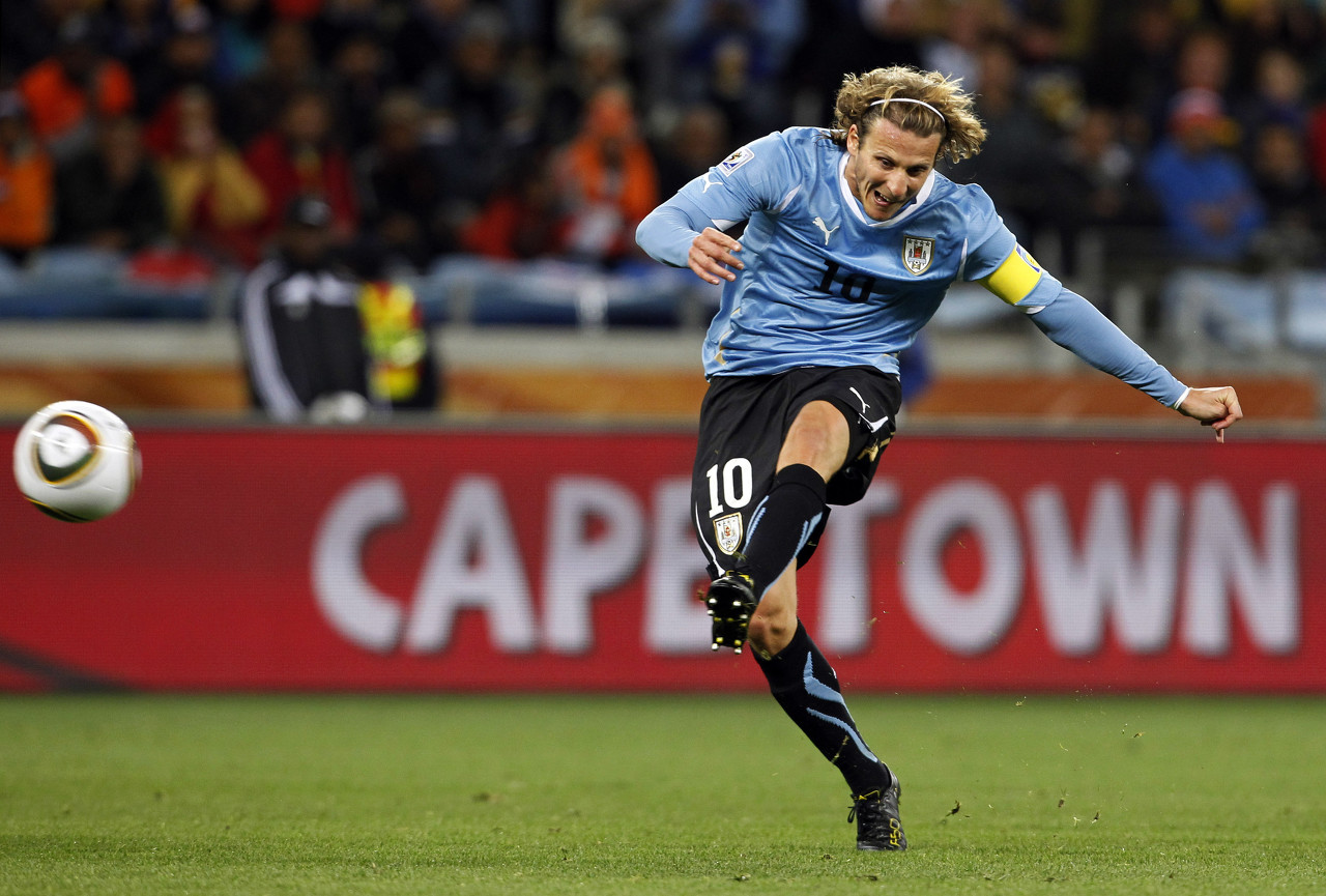 世界杯百大传奇系列（盘点21世纪国家队10大百场传奇：西班牙包揽前四C罗排第9）