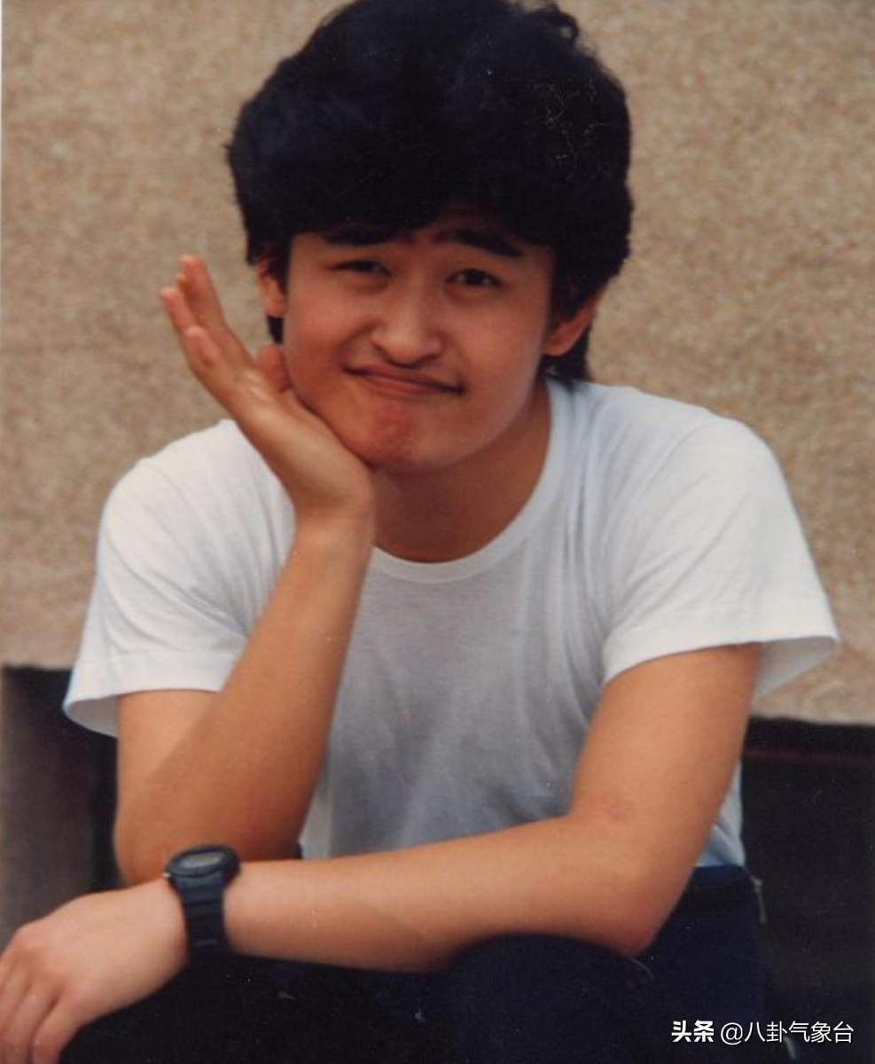 刘欢为什么能唱奥运会主题曲(刘欢:23岁成名,25岁结婚一生和绯闻绝缘