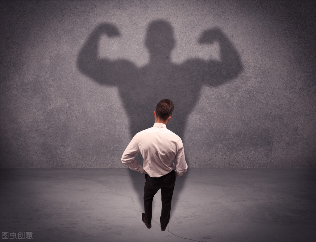 我28岁，被领导和同事孤立一年后，终于下定决心辞职，悔不当初