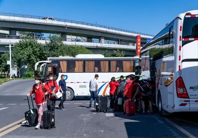 国际滑联短道速滑世界杯阿勒泰站(全国短道速滑测试赛即将在乌举行，武大靖、范可新等名将来疆训练)