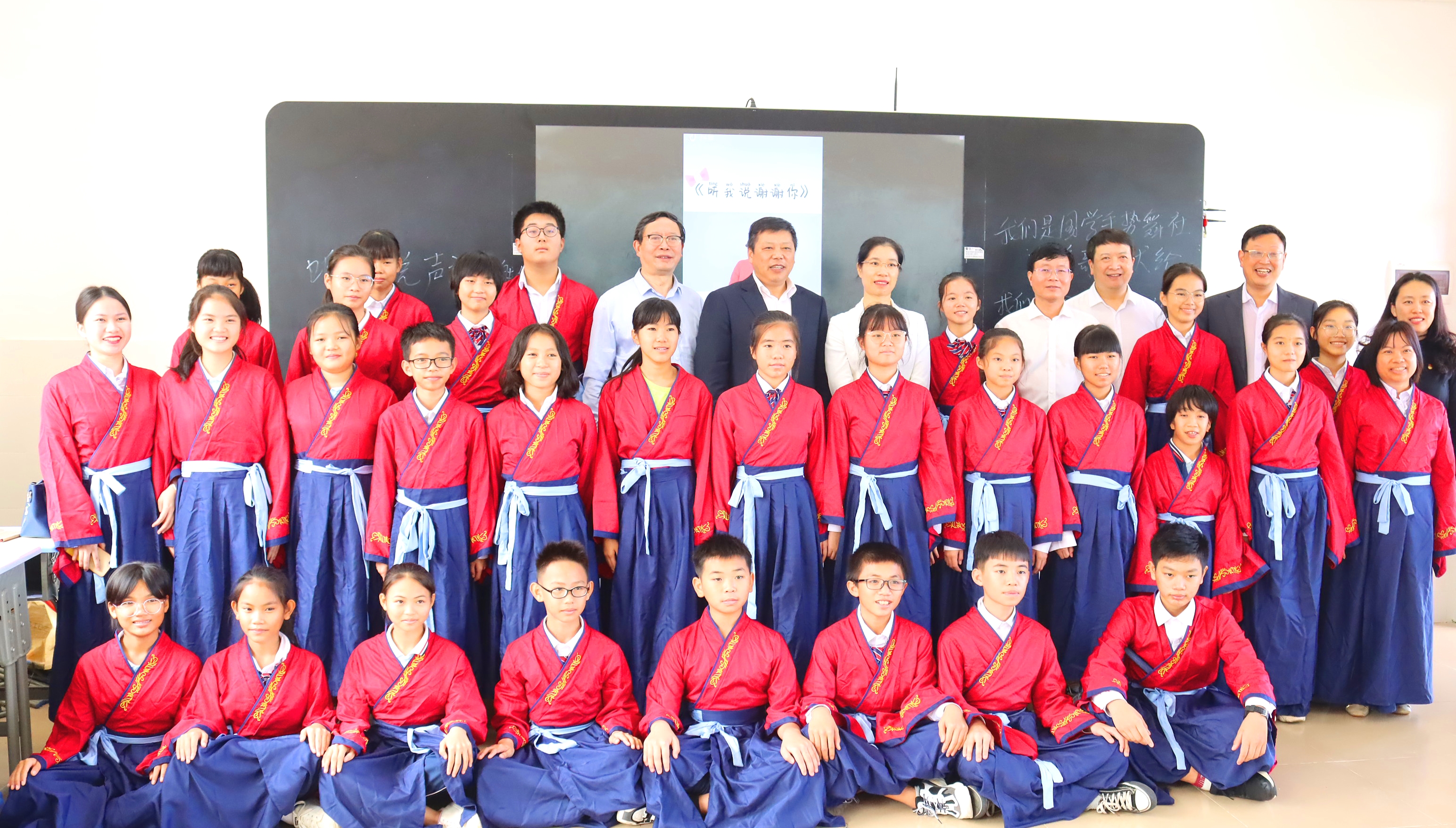 在奋进与砥砺中傲然前行——西南大学东方实验中学高质量发展纪实