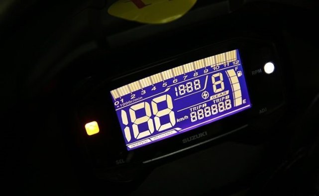 搭载10.4kW强劲发动机，钻石车架，铃木150小街跑，1.2万元