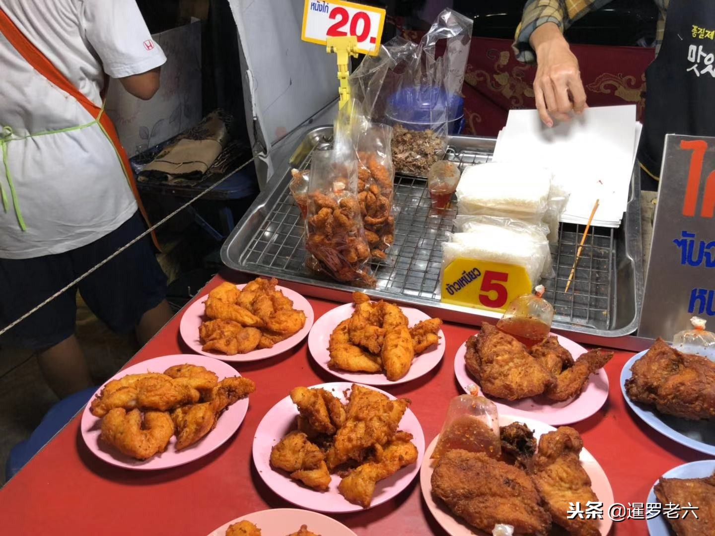 泰国公寓的厨房很小吗？当地人想煮国王？北京兄弟和你！