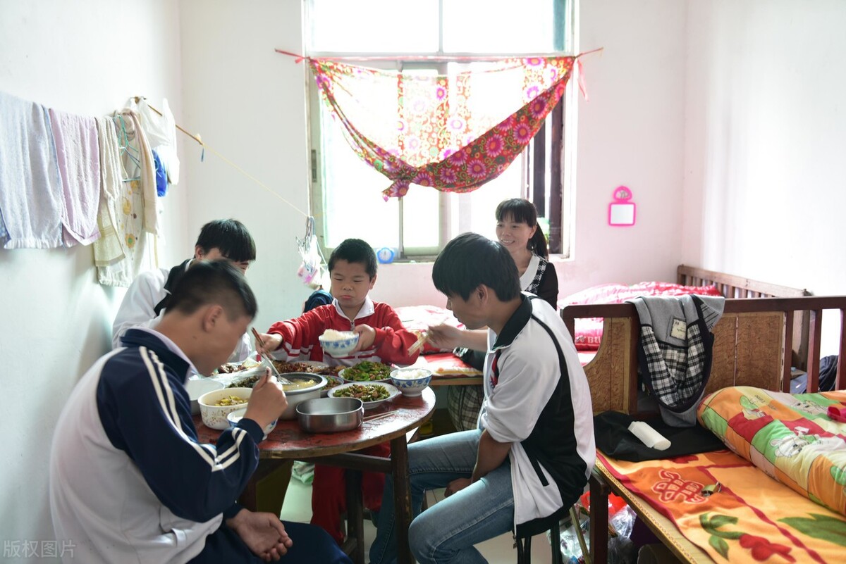 外省回津参加高考，陪读是否必要？有何利弊你知道吗？