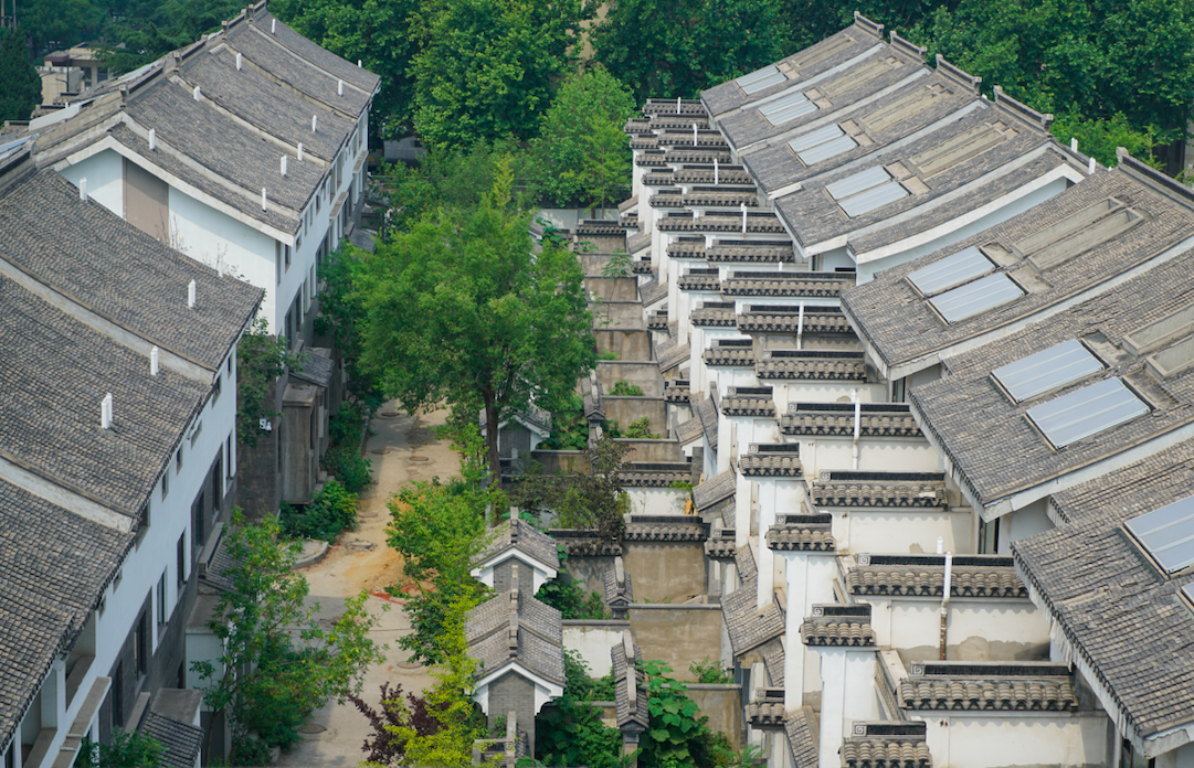 石家庄“地王”项目烂尾近10年：集资房变别墅后又被“一房多卖”，有钱也住不进去