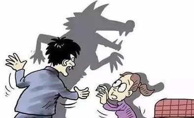 女大学生用自己裸照抵押贷款，被多次性侵！要严惩非法放贷者