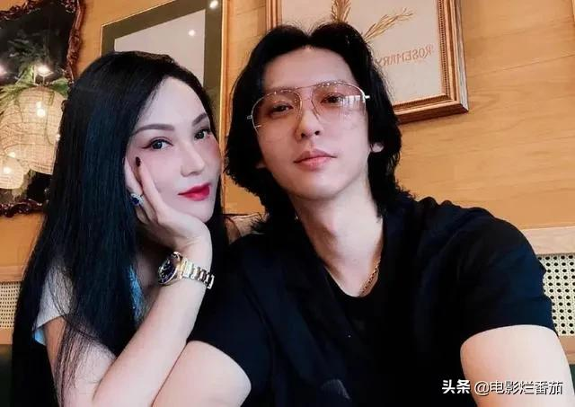 32岁当主唱,酒吧认识女孩爱了20年,连连夺冠的张淇成最大黑马