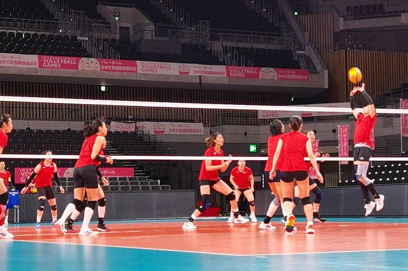 排球運動員有幾人（一共23人，中國女排最新全家福出爐！朱婷、袁心玥、張常寧肩并肩）
