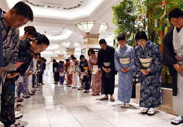 世界杯日本人素质高(日本人真像有些人说的那样懂礼貌、素质高吗)