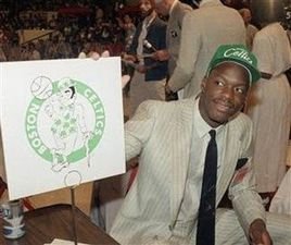 nba球员为什么很少猝死的（盘点NBA史上十大早逝的英雄，明星的去世大多是猝死？）