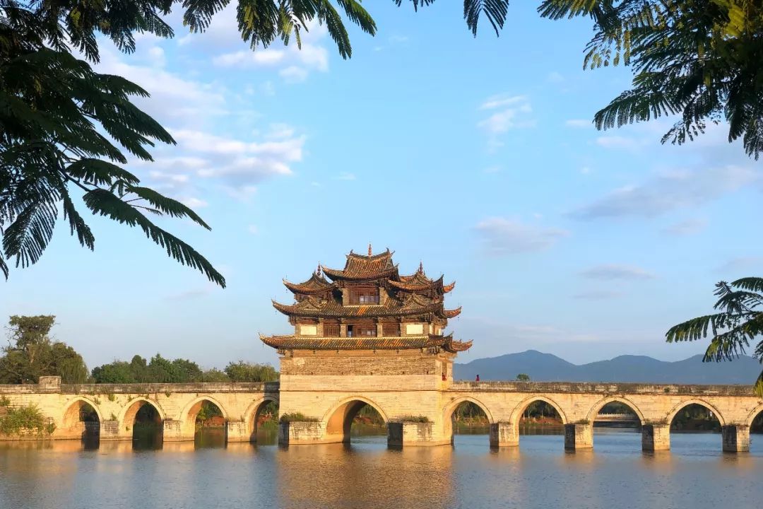 离昆明不到2小时，一个大多数人不知道的云南古镇，超适合自由行