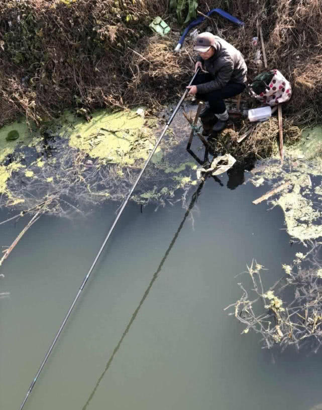 不要对钓鱼人有偏见，论战斗精神我只服钓鱼人