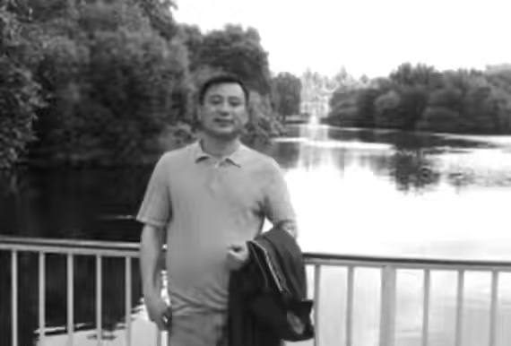 汽车界的coser，五金厂发家，抄袭保时捷，神车众泰之死