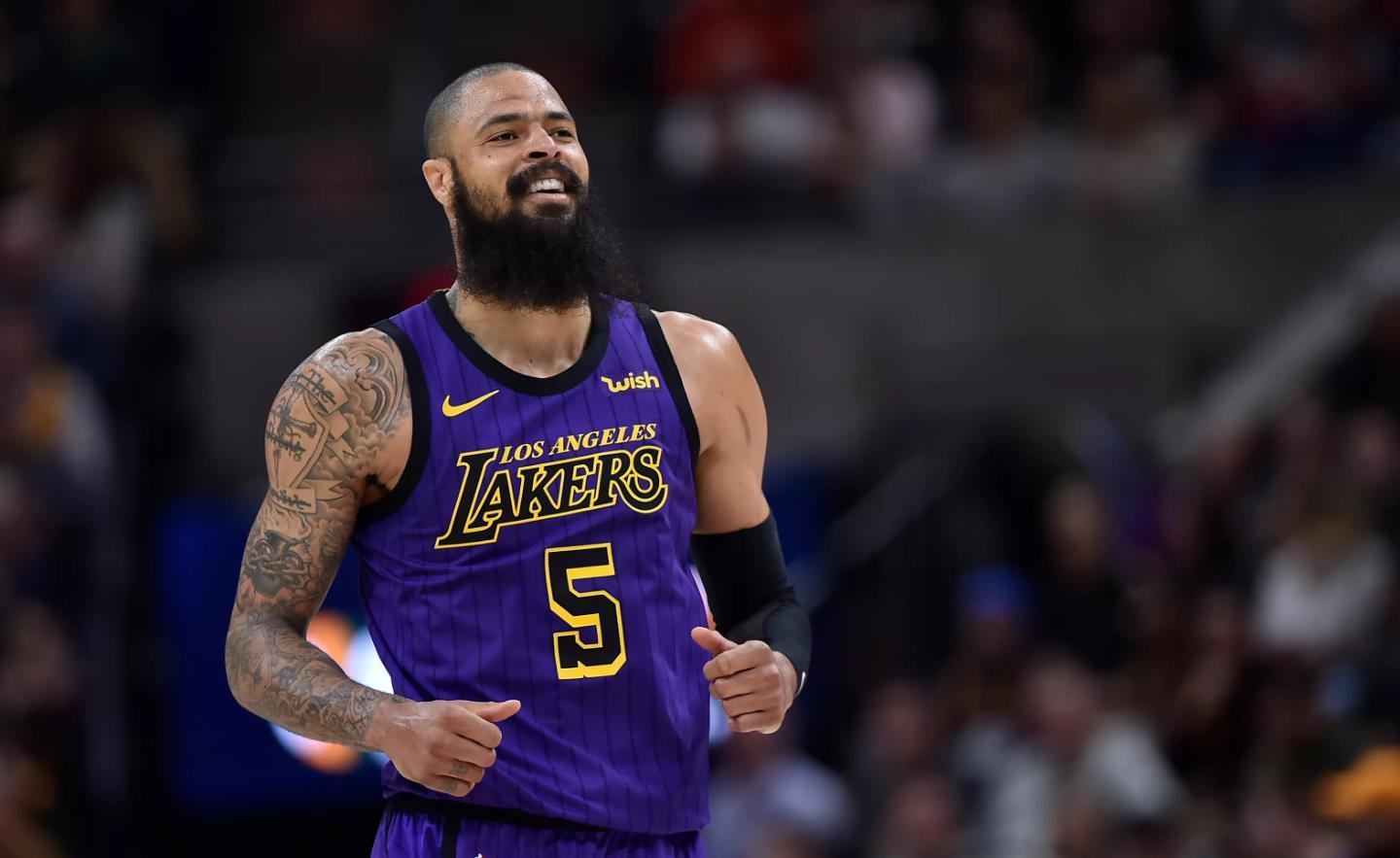 nba钱德勒为什么拳王（人物志-泰森钱德勒：流浪的老将，却是球队中最可靠的防守点）