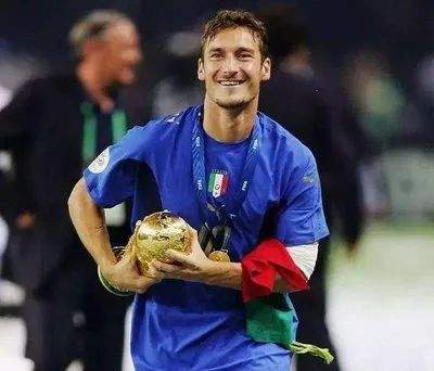 06年世界杯托蒂(罗马忠魂——托蒂)