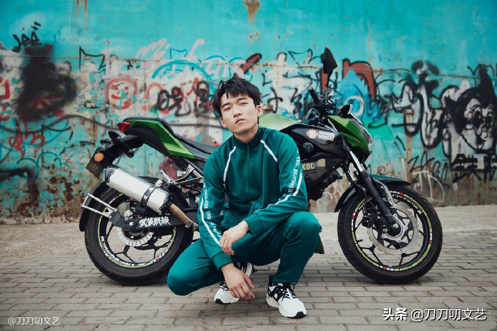 《家有儿女》12位小演员，有人没戏拍、有人红得发紫，对比太唏嘘