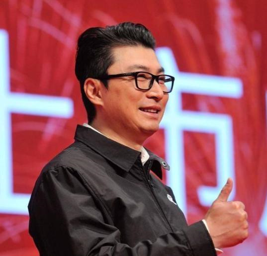 顺丰小哥被打,顺丰小哥被打最新进展:打人的哥被拘致歉