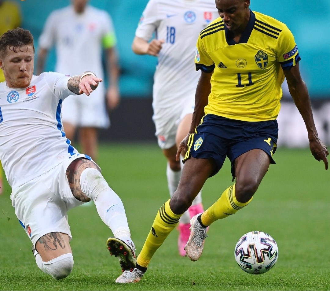 欧洲杯分析官：沒伊布照样强！瑞典1-0小胜斯洛伐克，点球制胜