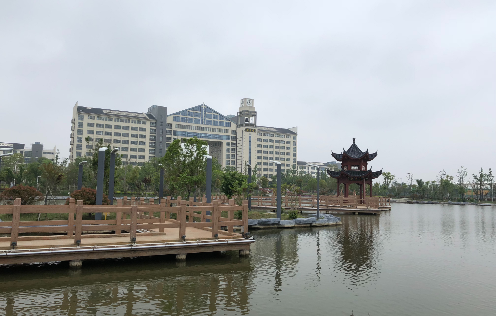 滁州好高中，定远、天长、明光、来安、全椒中学，县中实力相当强