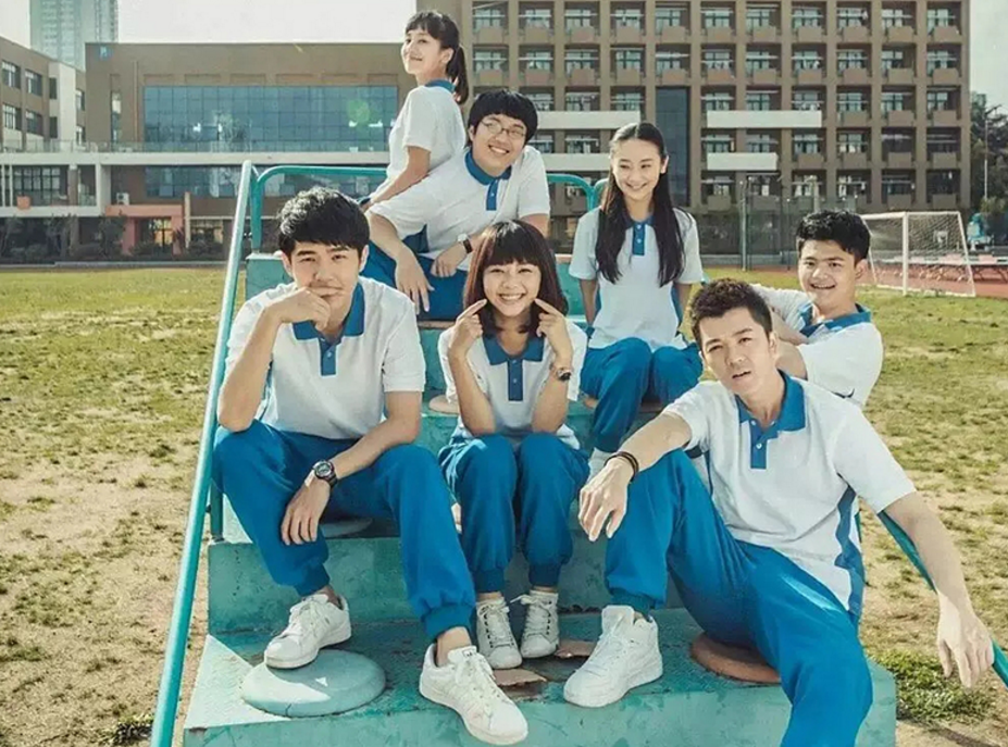 学校不再管学生校服？汉服、水手服、制服不再是梦，学生拍手叫好