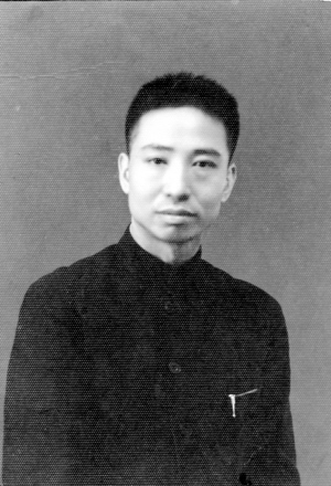 1934年，一女学生放弃明星梦，最终成了潜伏在蒋介石身边的听风者