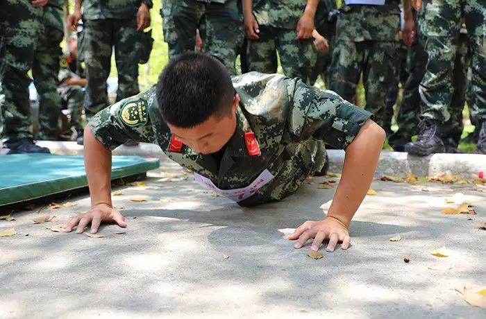 运动会都有哪些项目(运动会上还有这些项目？兵哥哥的操作666)