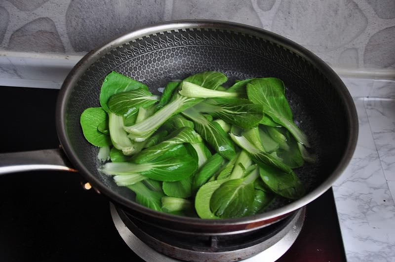 青菜怎么炒好吃（不管炒啥青菜牢记3个诀窍）