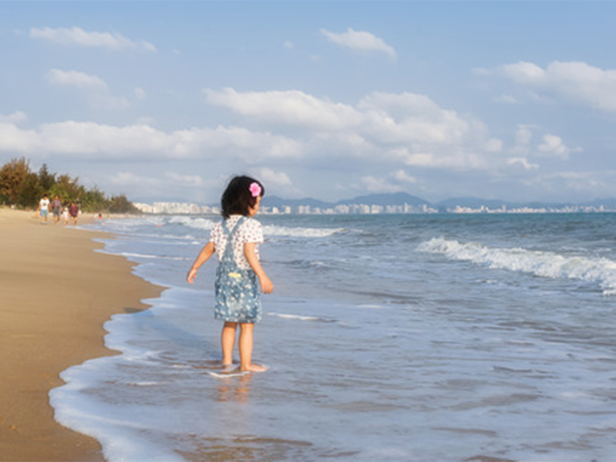 儿子都上高二了，洗完澡还裸着出来...网友：我三观受到“暴击”