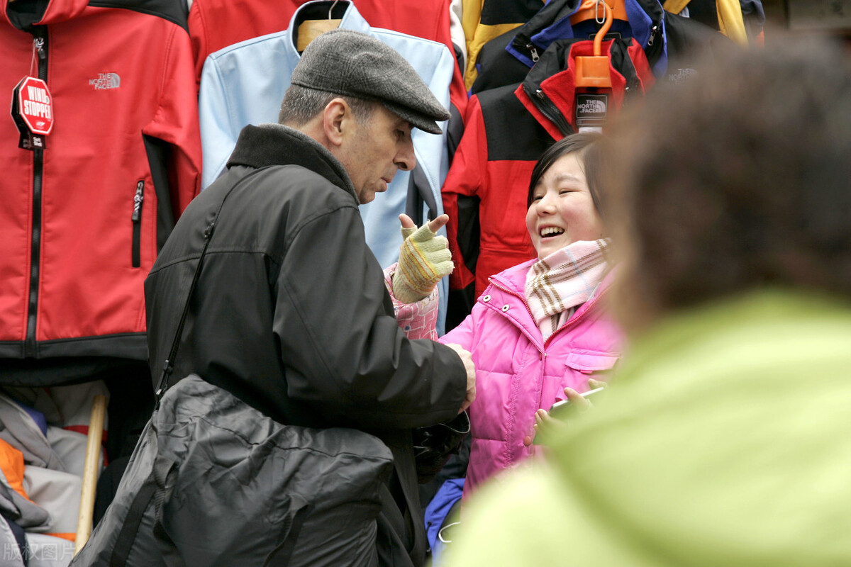 上海那家火到国外的襄阳路服装礼品市场 襄阳服饰礼品市场 - 114货源