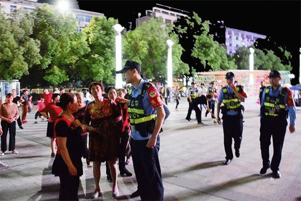 【护航高考】为莘莘学子保驾护航……