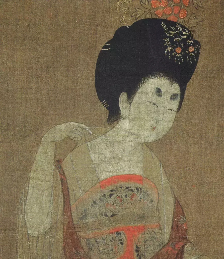 嘉祥新汽车站美女风采：诠释中国式美人魅力