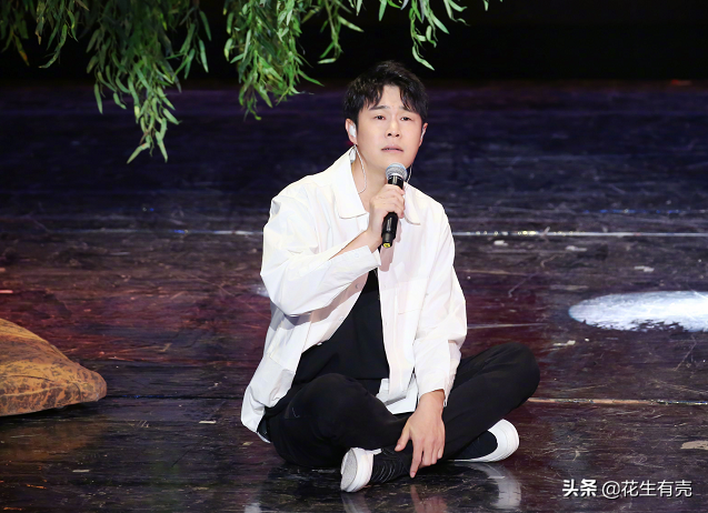 小沈阳深情讲述追妻趣事：追她3年才同意，如今相守21年初心不忘