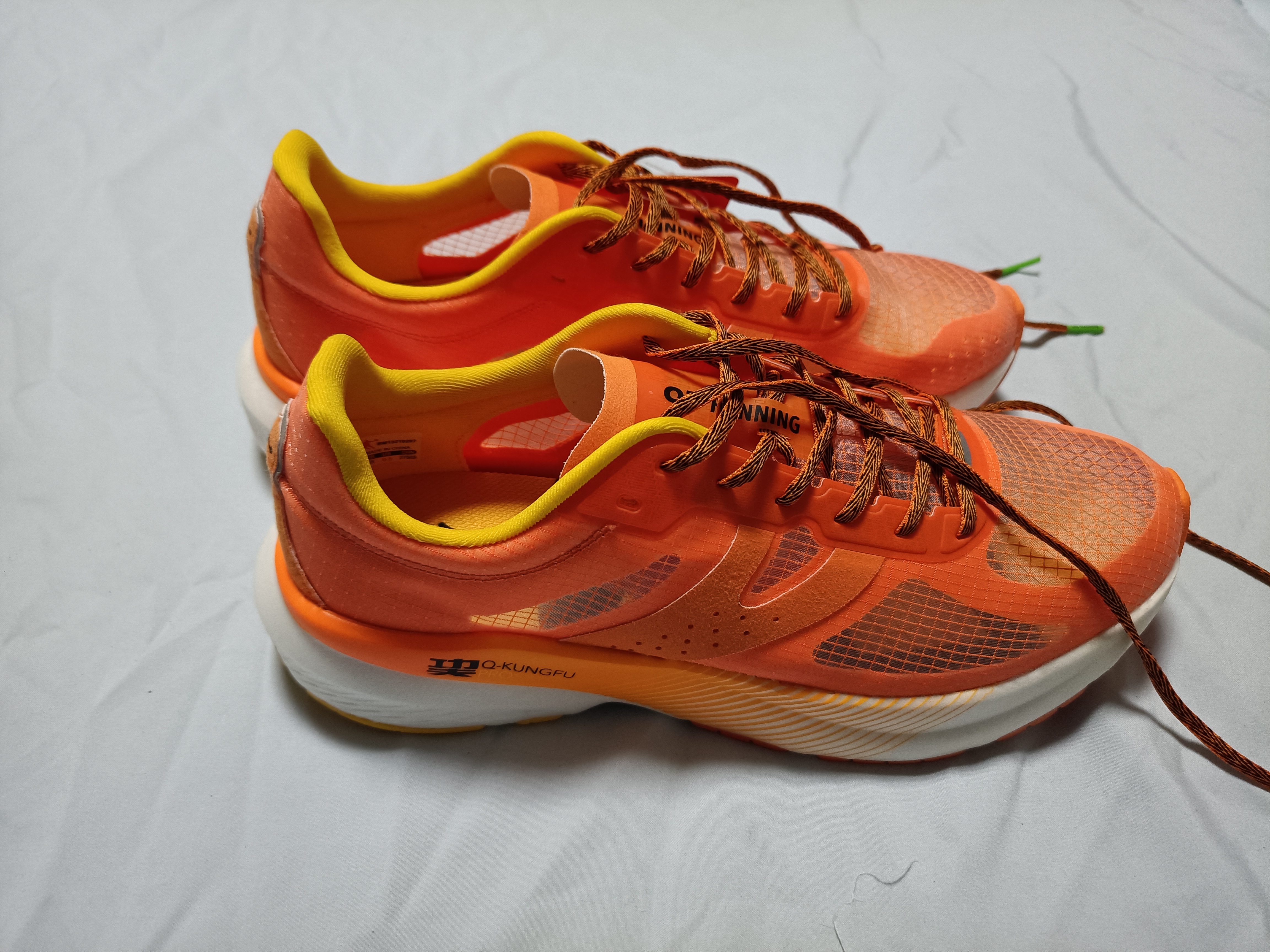 双十一国产跑鞋买什么，500元内不同场景下15款好货推荐