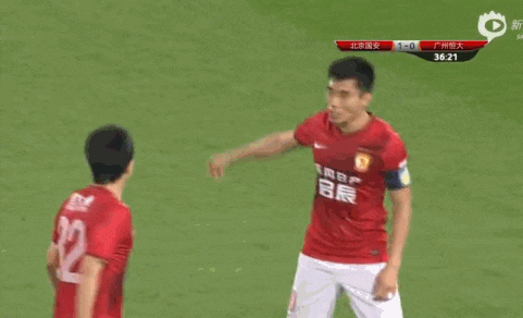 中国足球搞笑图片gif图片